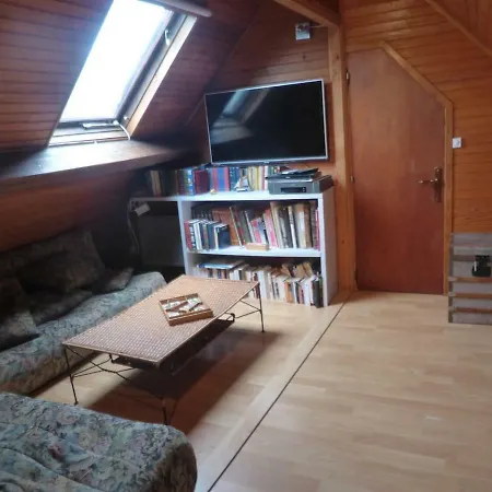 Maison De Famille De Caractere Nébouzat