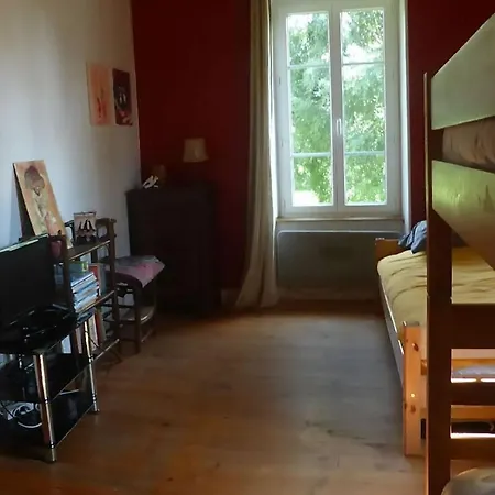 度假居 Maison De Famille De Caractere Nébouzat